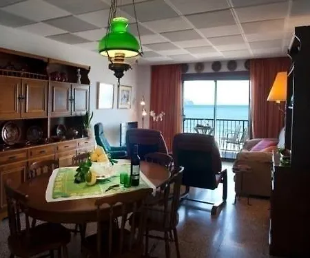 Las Roquetas - Can Picafort, 4 Bedrooms, 8 Persons Apartamento